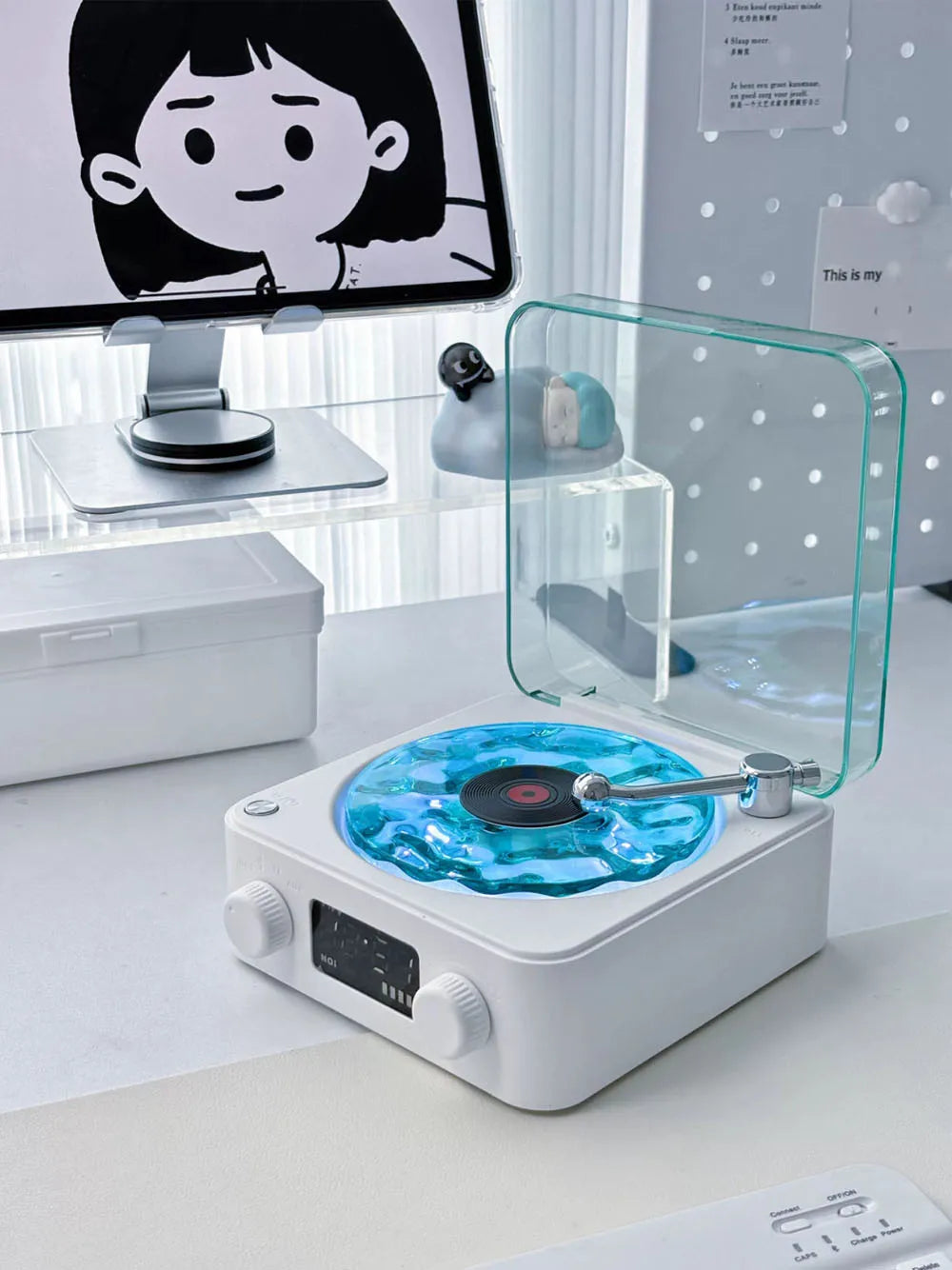 RetroAura: Vintage Sleep Aid & Speaker