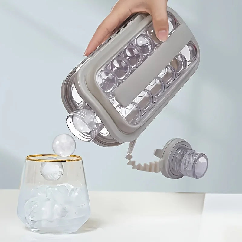 AuraChill: 2-in-1 Folding Ice Bottle Mold